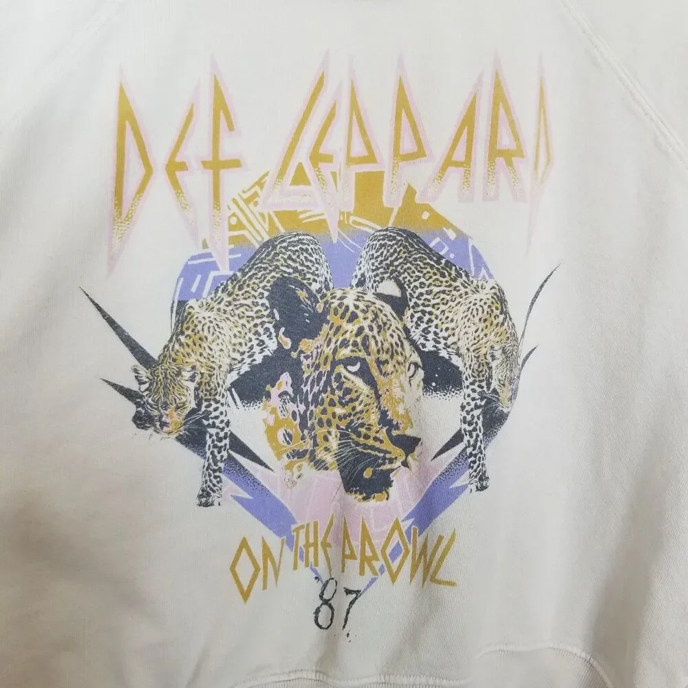 Daydreamer Women‎  Def Leppard On The Prowl Graphic Sweatshirt Sz S Ivory - Picture 4 of 7